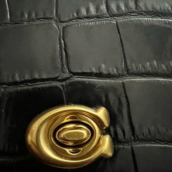 Coach crocodile leather black bag with gold straps —- mint mint condition - Picture 6 of 6